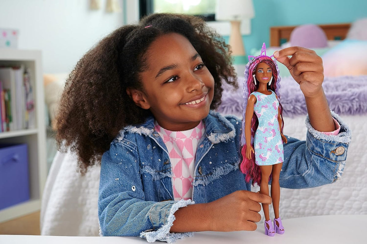Barbie Fun & Fancy Brunette Hair Doll with Extra-Long Colorful Hair and Shimmery Pink Dress and 10 Hair and Fashion Play Accessories for Kids Ages 3+